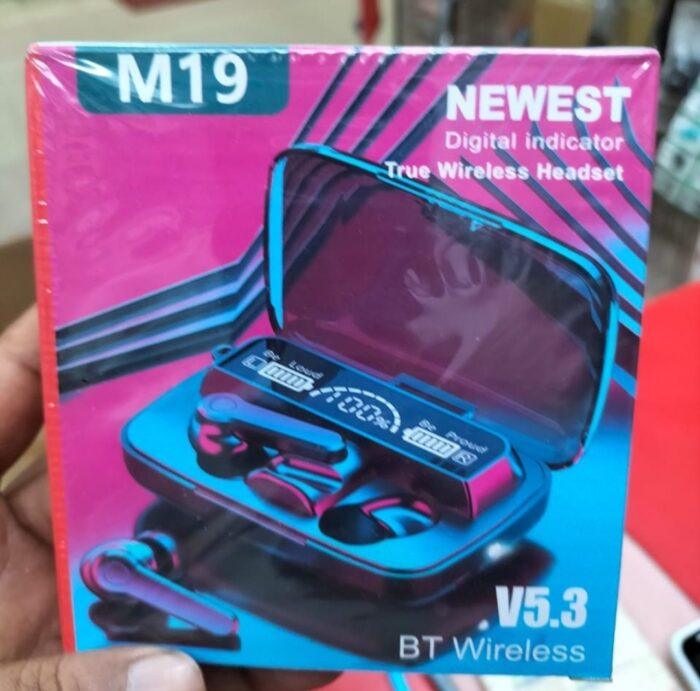 M19 TWS Wireless Earbuds - Image 4